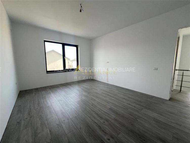 Vila individuala - 4 camere - 2 bai - 145mp utili - teren 450mp - 18