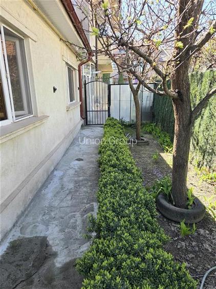 Casa Coiciu Locuibila, Teren 270 MP, Str. 8 Martie - 21