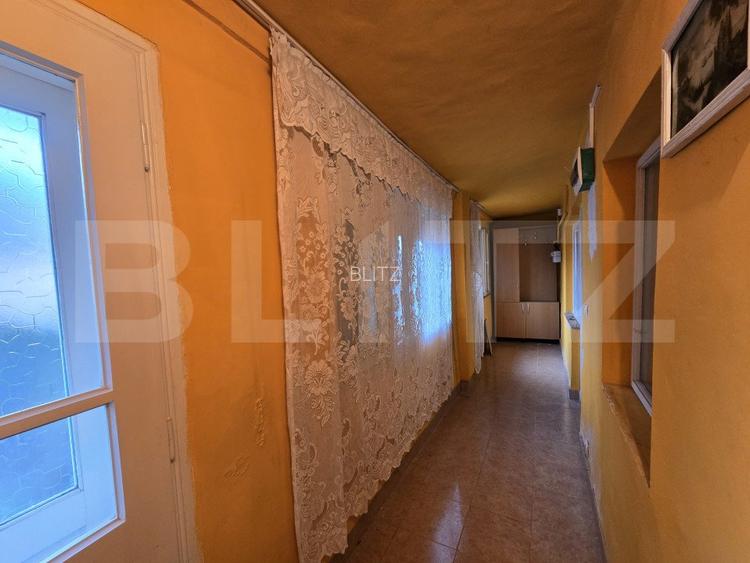 Casă cu 5 camere și teren de 461 mp, zona Poiana - 9