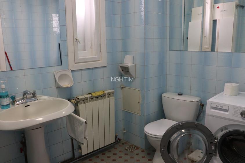 Apartament in vilă,  Zona Favorit - 8