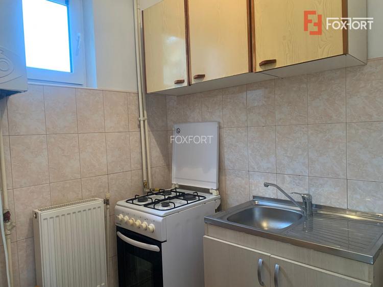 Apartament cu o camera de inchiriat, zona Dacia - 4