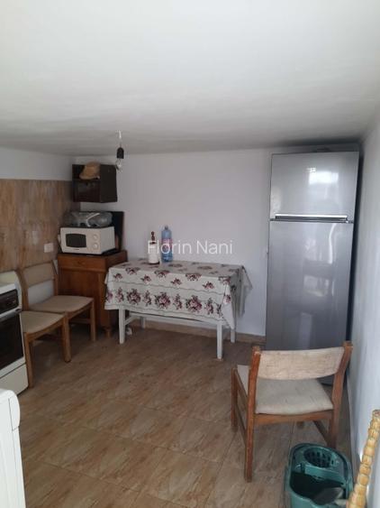 Se vinde casa batraneasca - 5