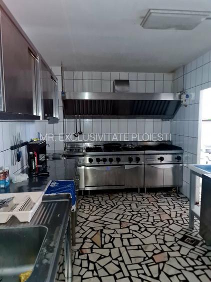 Spatiu Comercial Versatil cu parcare Ultracentral  Campina - 17