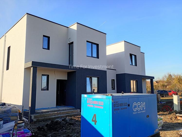 Sanandrei Duplex cu Perete Dublu, Proiect Modern - 3