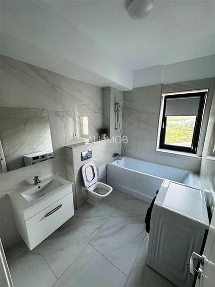 Garsoniera bloc nou, zona Vest - 8