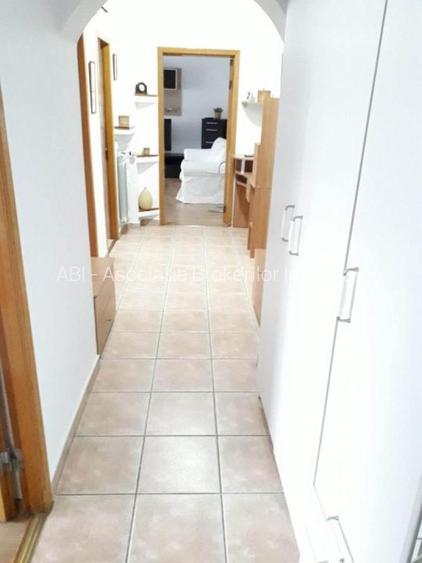 Unirii-Decebal-Rond Piata Alba Iulia,apartament 2 camere de inchiriat - 9
