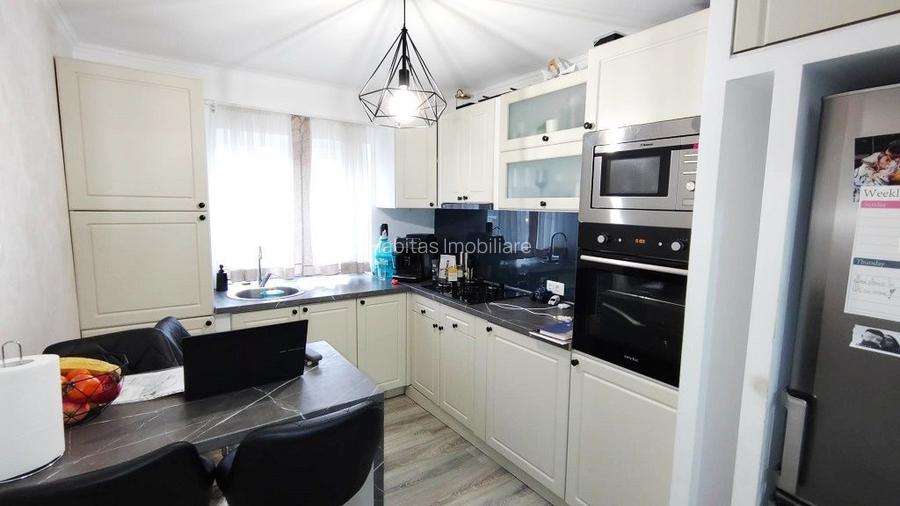 Apartament 3 camere, ultrafinisat, 65 mp, Parter/ 7E, Aurel Vlaicu - 4