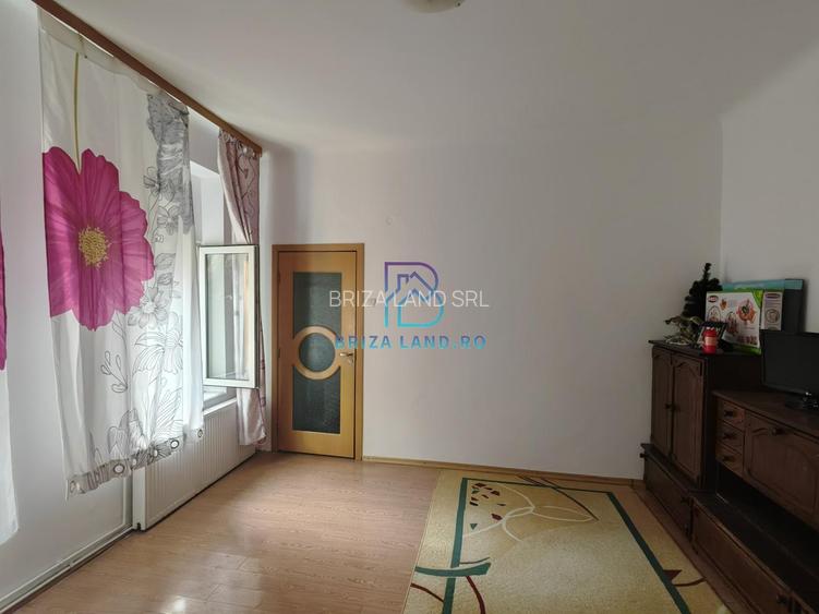 Calarasi, Hala Traian, casa stradal, Sp+P+E, sup. 207mp, teren 156mp - 6