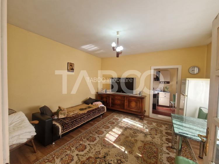 Casa de familie sau retreat montan la doar 10 min de Sibiu in Rasinari - 10