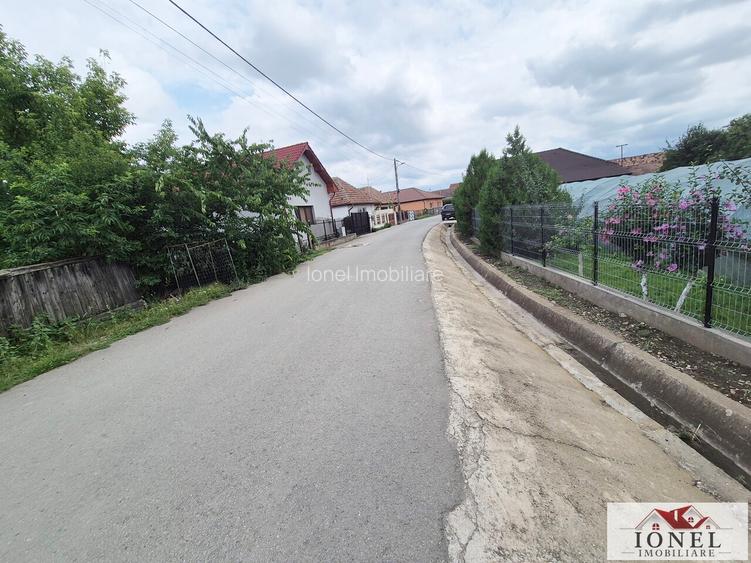 Vanzare teren intravilan  Craciunelu de Jos 1900 mp - 3