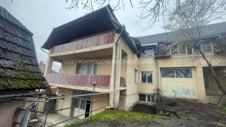 Cladire cu destinatie comerciala/clinica/birouri str Bujorului Reghin - 4