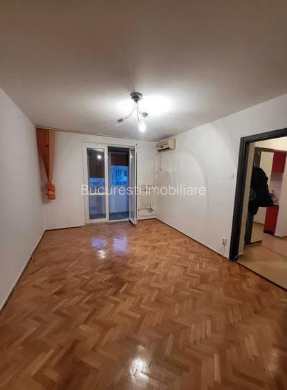 Costin Georgian,Metrou,bl.reabilitat,Amenajat,Liber - 2