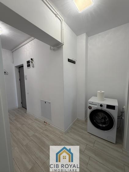 Apt. 2 cam,bloc 2022,Rotar Park 2,Militari,zona Metro-Mc Donald,10 min. metrou
