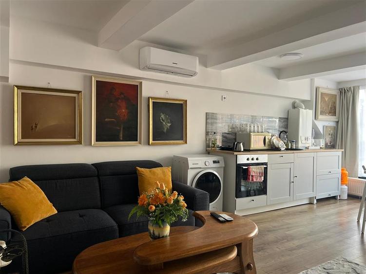 Apartament cu 3 camere Babes
