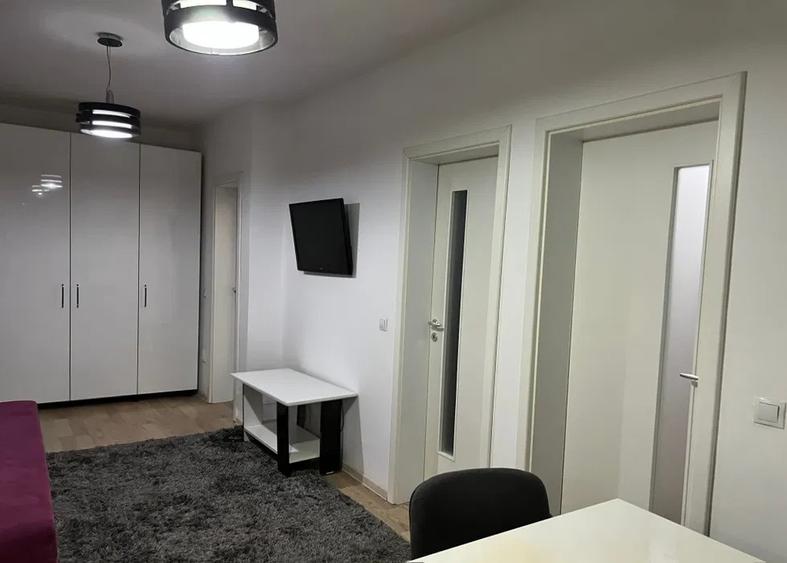 Apartament 3 camere, zona Palas - Podu Ros