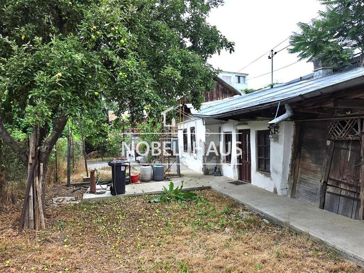 Teren intravilan Barlad, 707 mp, zona ultracentrala, str Bradului - 8