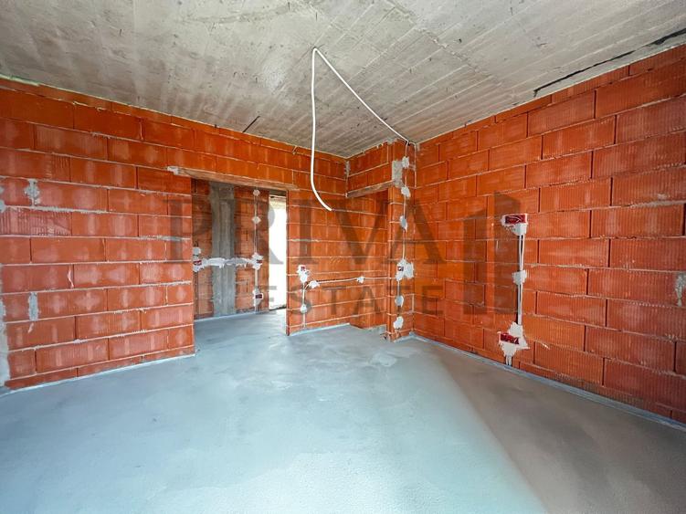 Casa individuală, 4 camere, 3 bai, 110 mp, Giroc