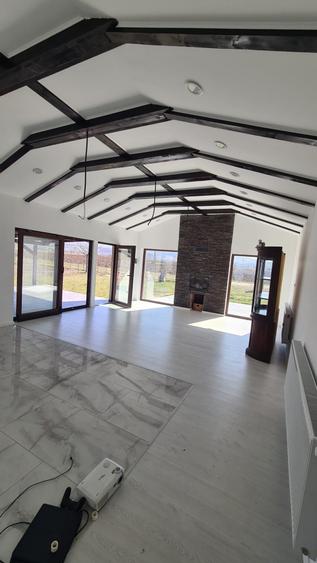 Casă individuală ultrafinisată, 3 camere, 500 mp teren