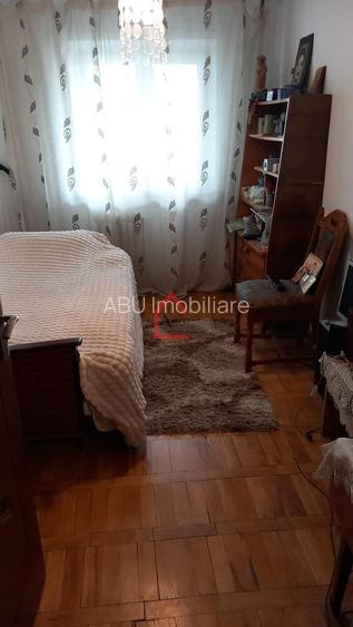 Apartament 3 camere decomandat | zona Pacurari - 11