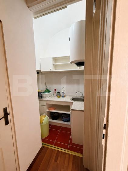 Garsonieră spațioasă, tip duplex, în centrul istoric al Brașovului