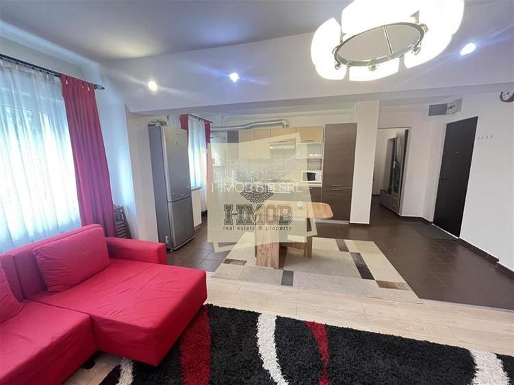 Apartament 3 camere 2 bai balcon si pivnita zona Terezian