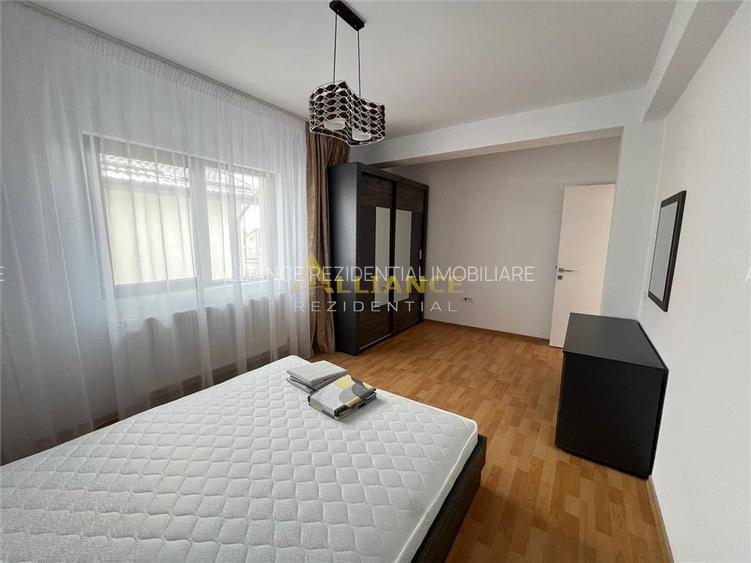 Vila mobilata -4 camere-bulevardul principal- 1 minut STV - 14