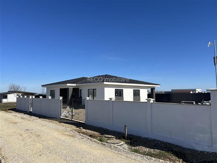 RECO casa moderna 4 camere Cheriu - 25