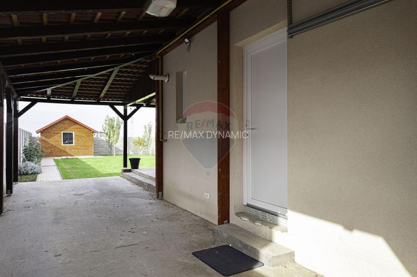 Casă de închiriat în cartierul Athena, zona 6 Vânători - 24