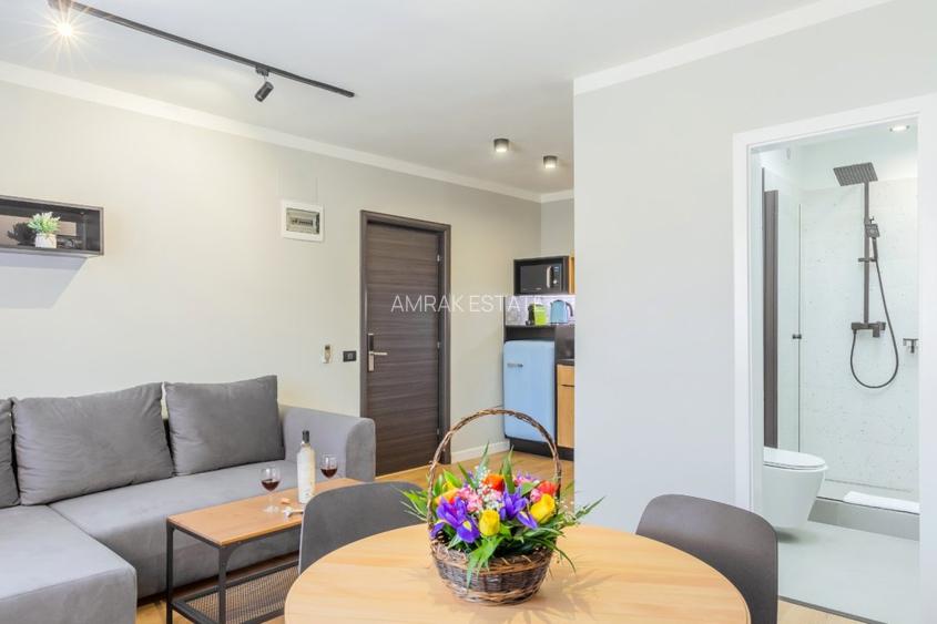 Casa consolidata - Singur curte - Randament - 5