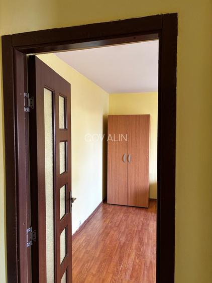 Garsoniera situata in zona Vlahuta, etaj 5, partial mobilata si utilata! - 5