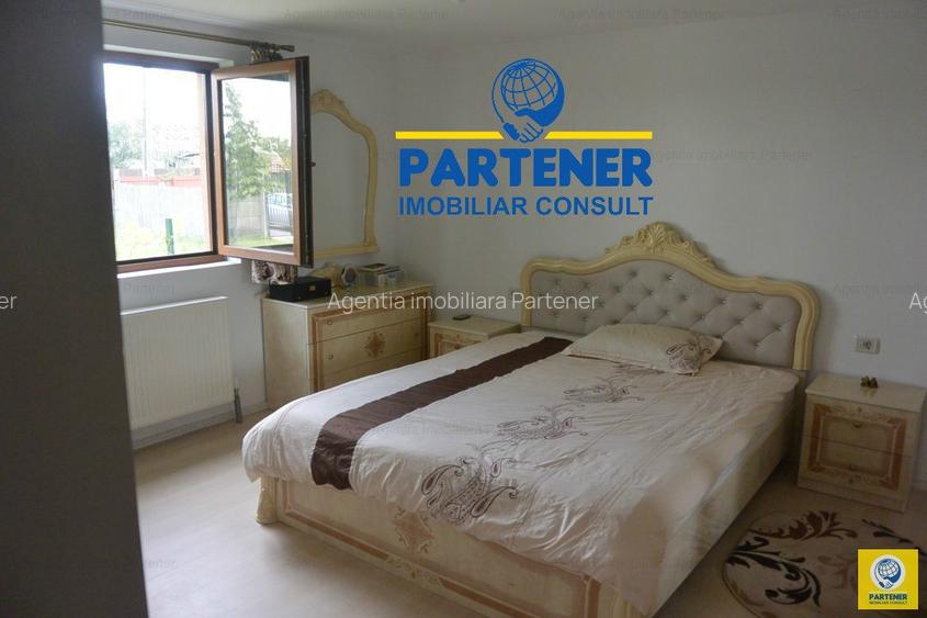 Casa P+E, la 15 km de Poiana Lacului, finisata, mobilata,  teren 7500mp, - 2