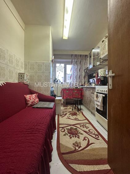 Apartament 4 camere decomandat, C. Calarasilor-Viziru 3. - 6