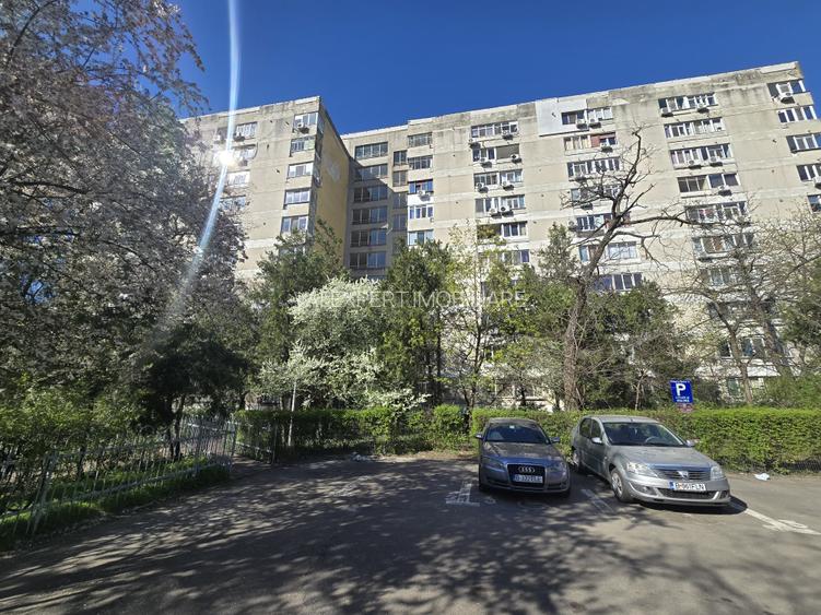 Metrou Costin Georgian, garsoniera  et. 5, supraf. 31mp, mobilata si utilata. - 13