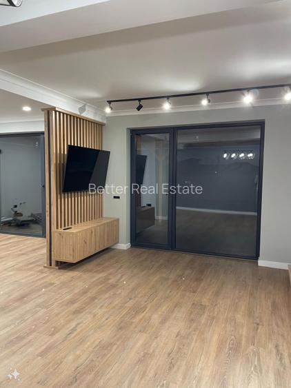 Casa de vanzare Comuna Berceni | 5 camere 3 bai  | Str. Aviatorilor - 9