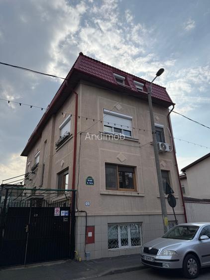 Vanzare 2 apartamente cu curte si terasa - 8