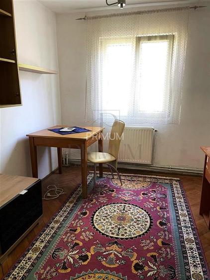 FAVORIT - ETAJ 2 - DECOMANDAT - 4 CAMERE - 2 BAI - CENTRALA PROPRIE - CLIMA - 3