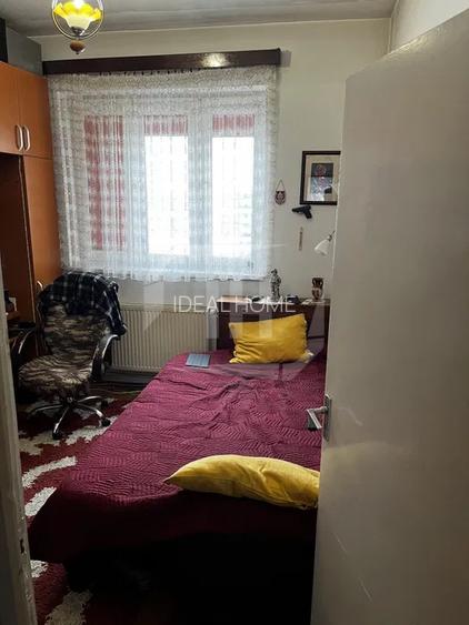 Apartament 3 camere, strada Horea - 2