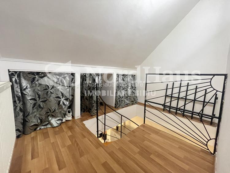 DE VANZARE APARTAMENT TIP MANSARDA | UTILAT | MOBILAT | VASILE AARON - 9