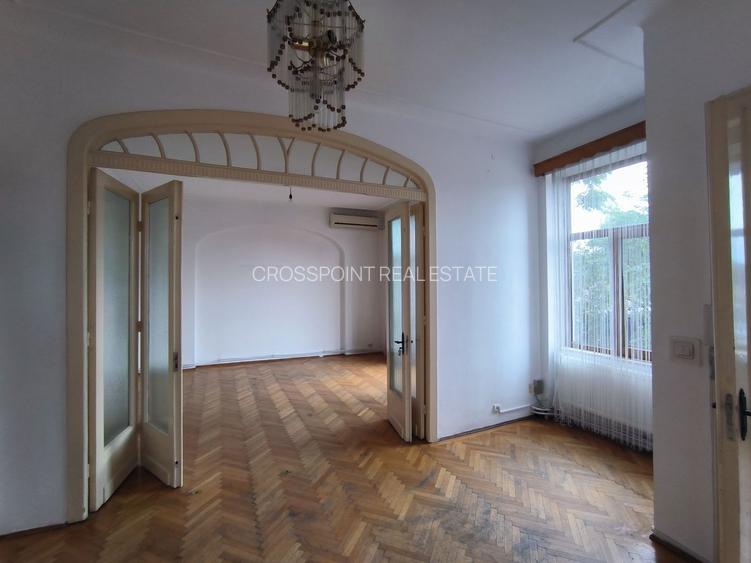 Apartament 4 camere de vanzare - 3