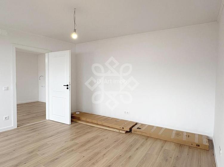 Apartament pe doua niveluri cu terasa, strada Vasile Alecsandri - 15