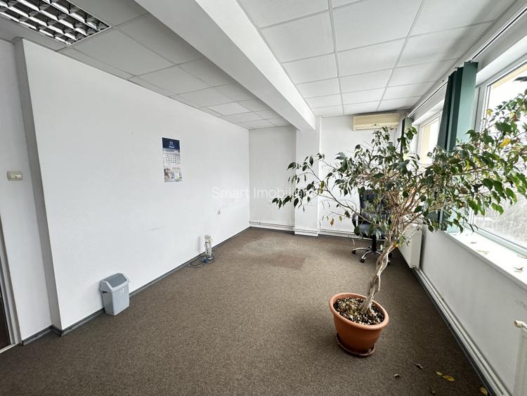 Hala industriala aut. ISU - 1200mp + birouri 900mp zona Mall - Selimbar - 6