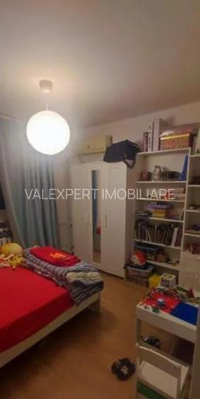 Metrou – Obor- Calea Mosilor, apart 2 cam, decom, 57 mp, et. 7/10 - 7