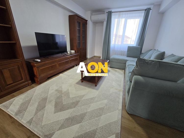 Apartament cu 4 Camere, Complet Mobilat, Lift, Zona Centru - 30