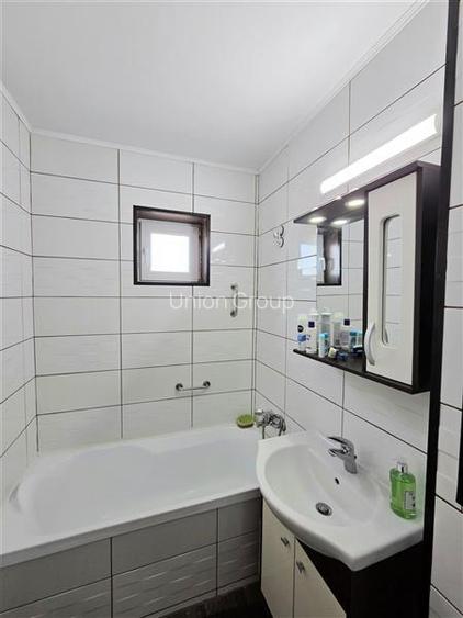 Apartament 2 Camere, Decomandat, Zona Salvare - Scoala 8 - 10