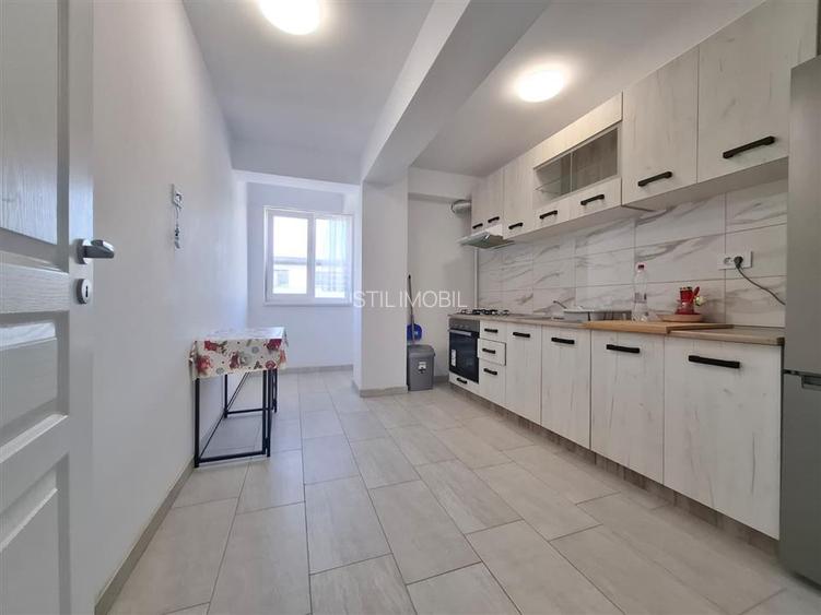 Liber, semimobilat, de inchiriat, apartament 2 camere, Cug Pepiniera - 2