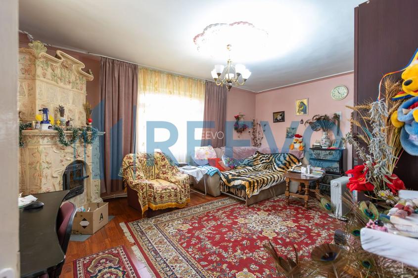 Clădire și teren de investiție, central Roman - 36