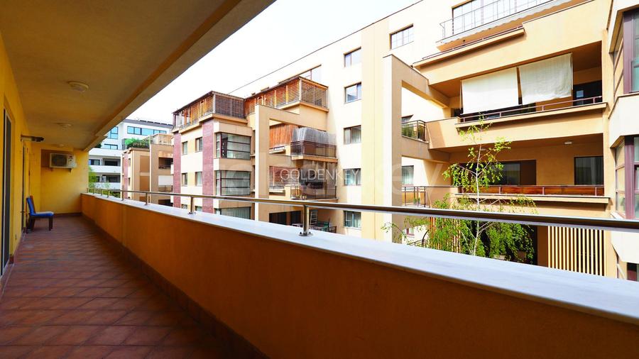 Apartament impozant cu 5 camere | insorit | 2 garaje - 22