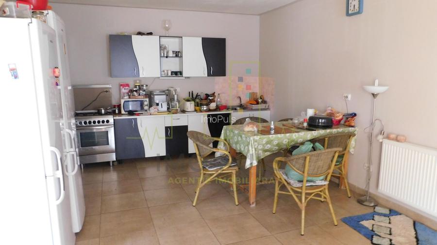 Casă INDIVIDUALA cu 2 FRONTURI. La 5 min distanta de Timisoara - 8