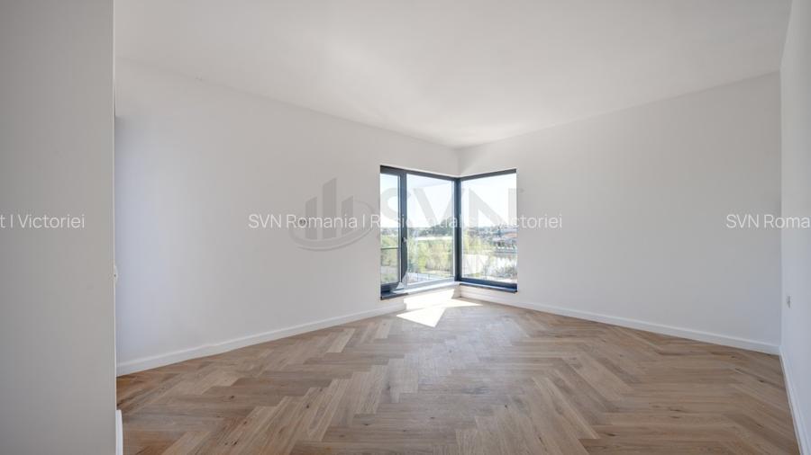 REV2004358 Casa in complex nou Corbeanca vedere lac - 17