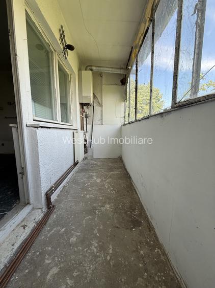 Apartament cu 2 camere, 52 mp + balcon, etaj 4/5 - Ideal pentru investitie - 8